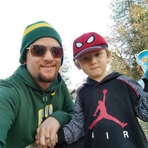 Meet your Posher, Christopher